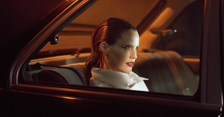 Anna Calvi and Perfume Genius Cover Bonnie Prince Billy’s ‘I See a Darkness’