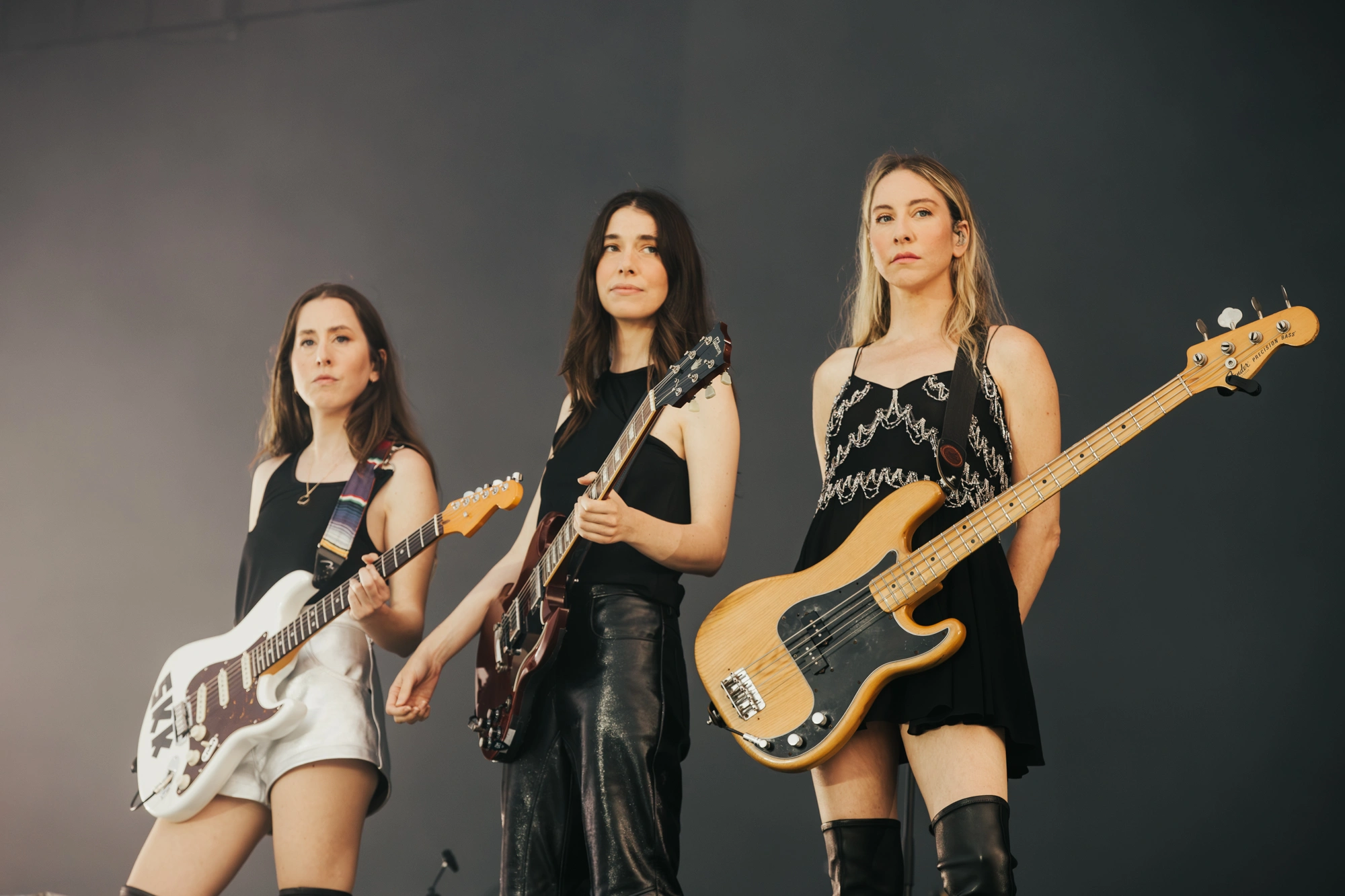 Haim sisters