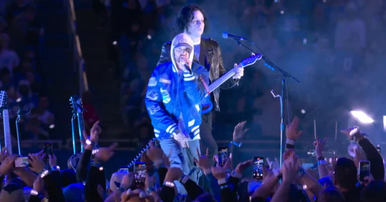 Watch Jack White Bring Out Eminem During Detroit Lions Thanksgiving Halftime Show