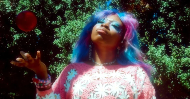 hemlocke springs Announces Debut Album ‘the apple tree under the sea’, Shares New Single