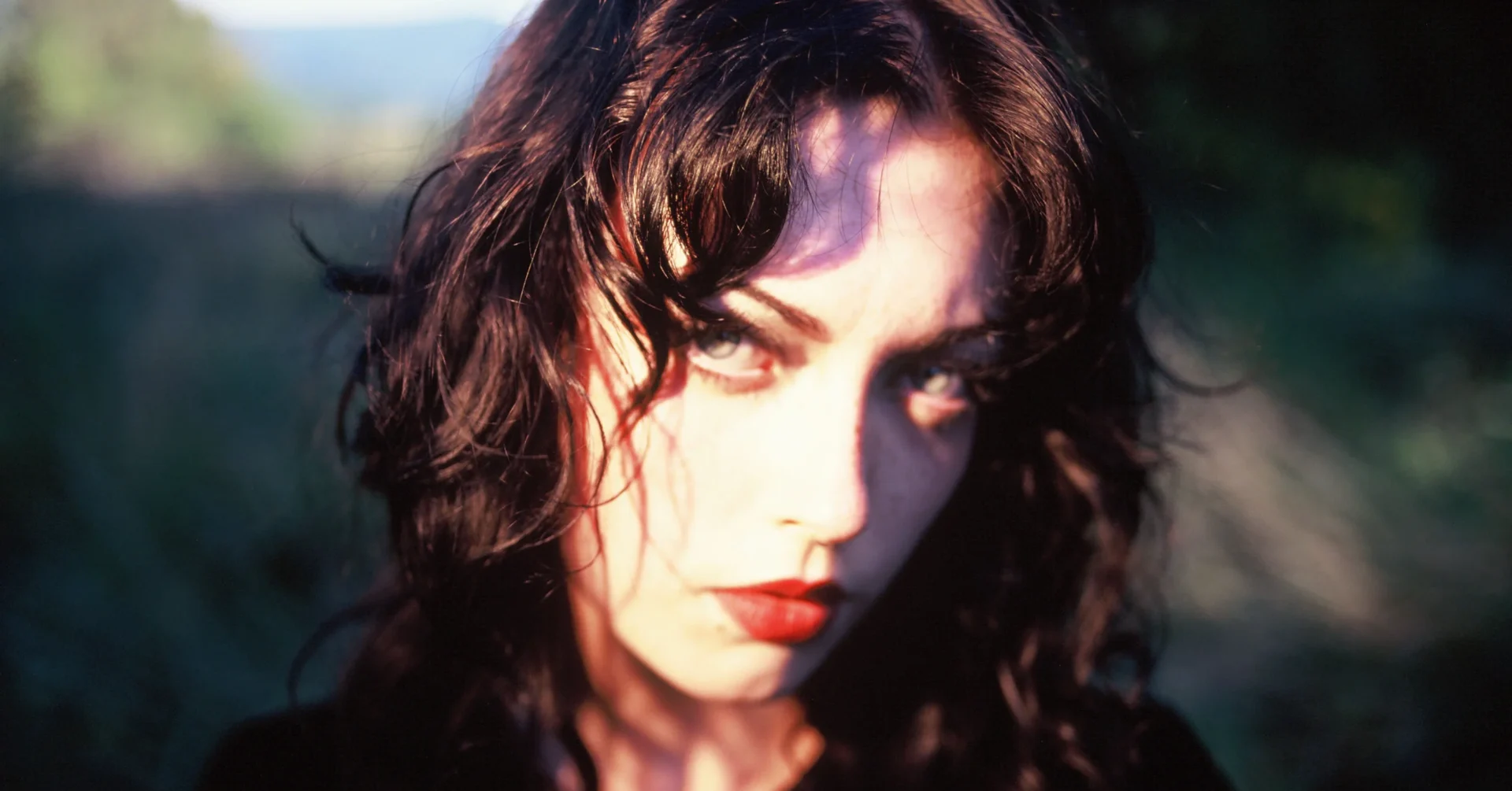 Violet Grohl - Photo by Bella Newman - 3