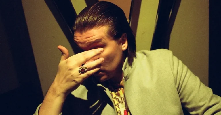 Alex Cameron Shares New Single ‘Short King’