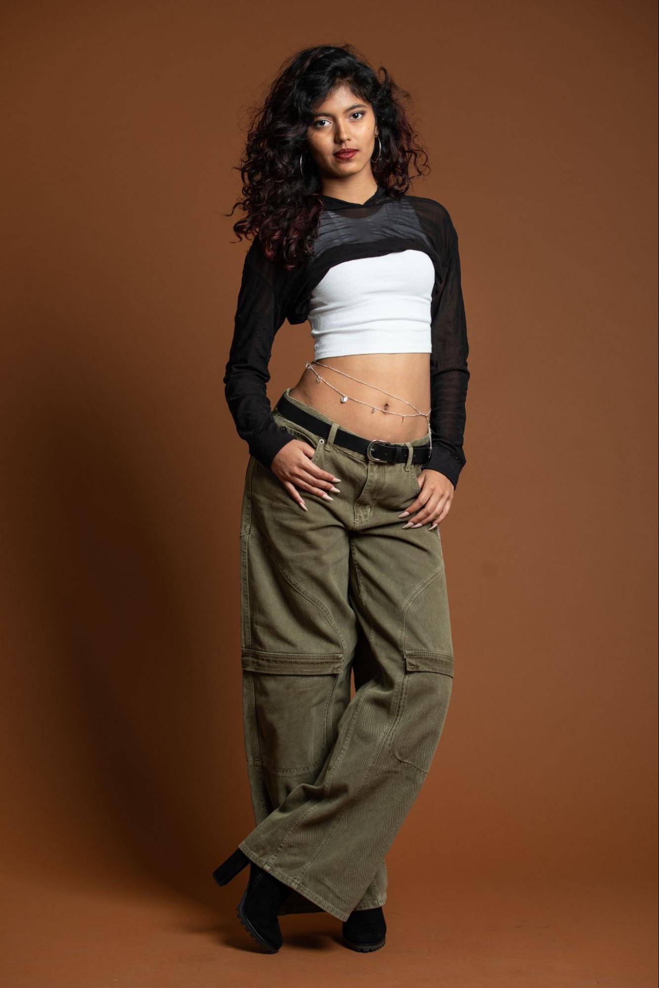 Bollywood Beats Meets Westcoast Hip Hop: Manya Aggarwal On Teaching Teens at The Ghungroo Dance School