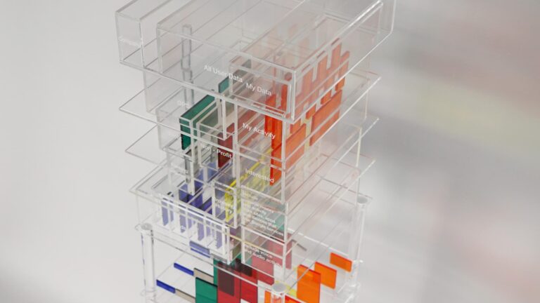 Tanahara’s Maps of a Fractured Reality