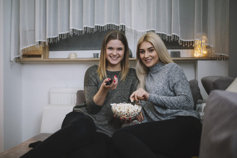 Popcornflix Alternatives, Mirror Sites & Reddit Updates